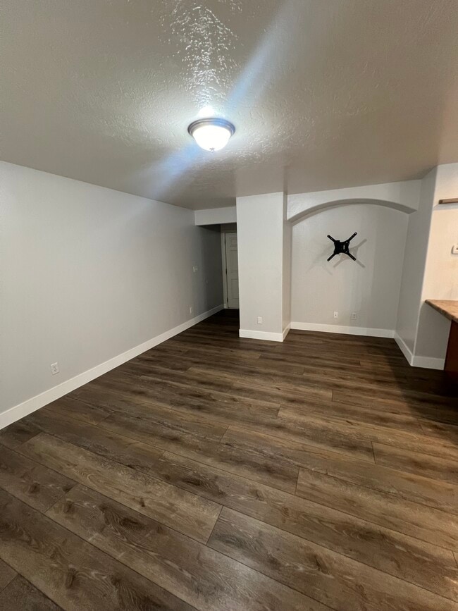 Building Photo - 1284 Lily Pad Dr