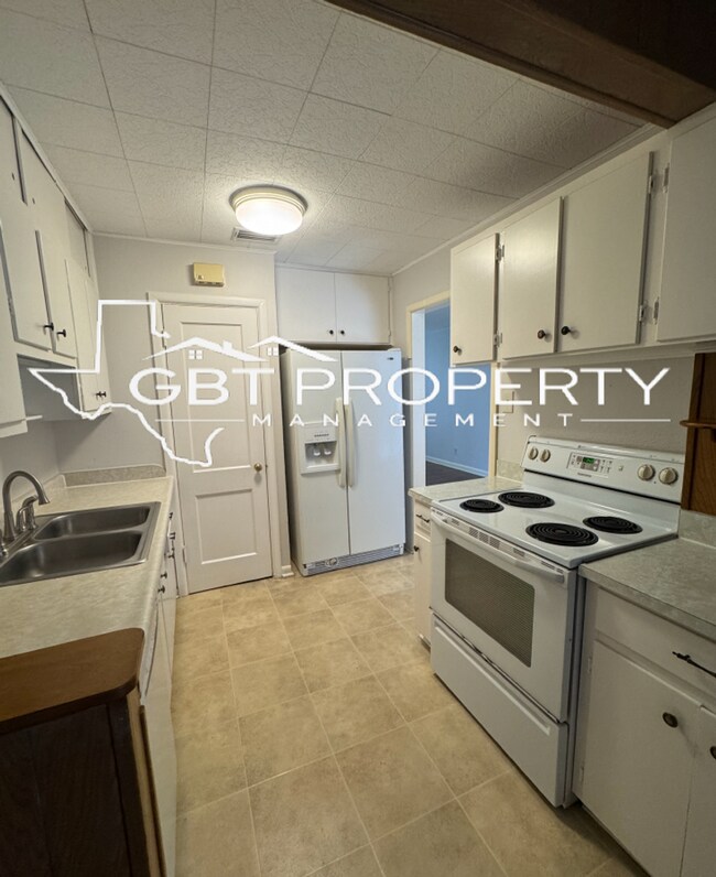 Building Photo - 10632 Aledo Dr