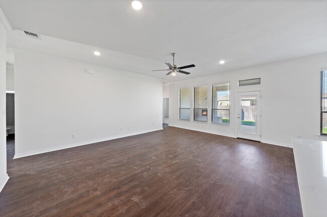 Building Photo - 7308 Caladium Dr