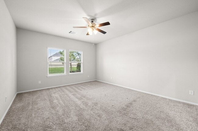 Building Photo - 16868 Pink Wintergreen Dr