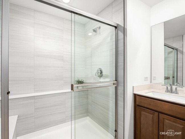 Building Photo - 25656 W Yorkshire Dr