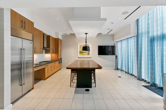 Building Photo - Stunning 3BD/3BA/2PRKG Residence at Azure Ala Moana