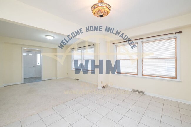 Building Photo - 3609 N Murray Ave