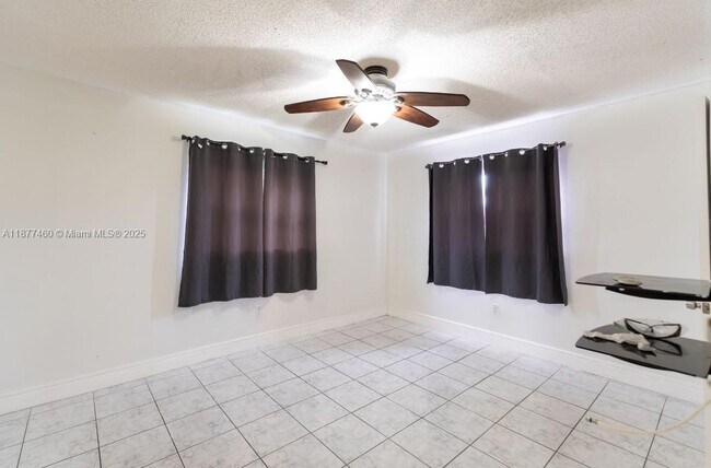 Building Photo - 15345 SW 104th Ave