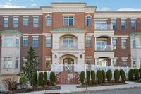 Building Photo - 50 Parmley Pl