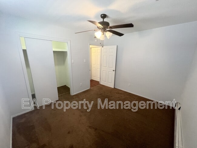 Building Photo - 5837 Guadalupe Trail NW