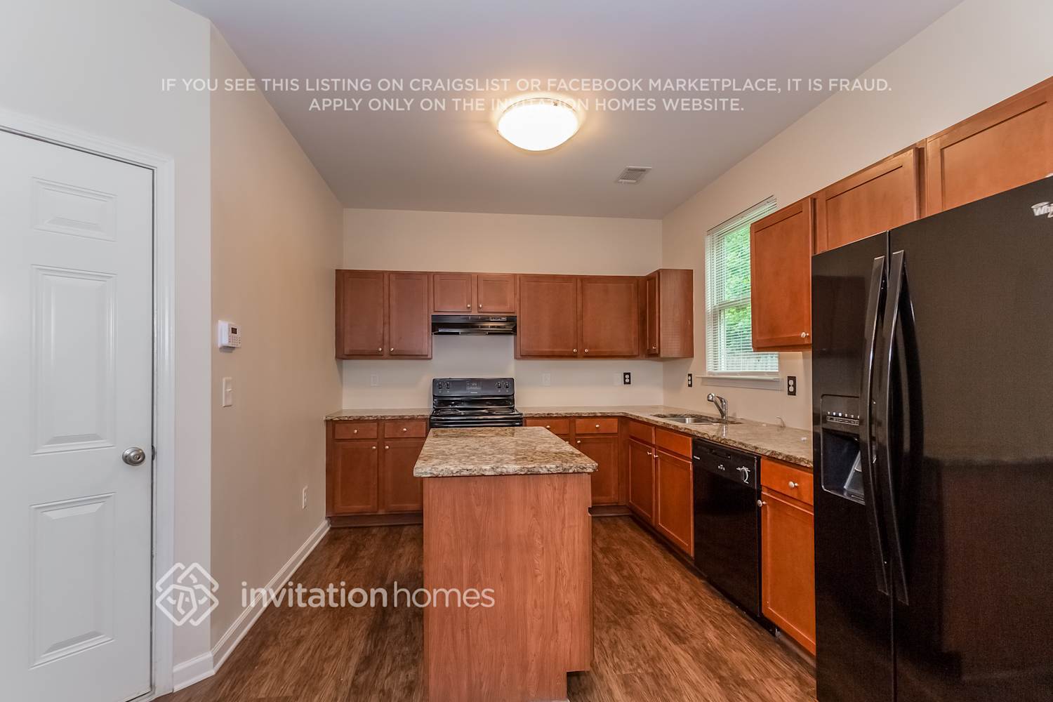 Building Photo - 4071 Oak Field Dr