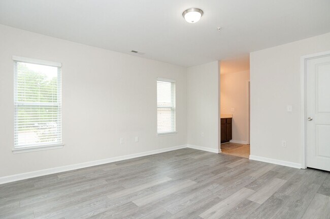 Building Photo - 4429 Jay Bird Cir