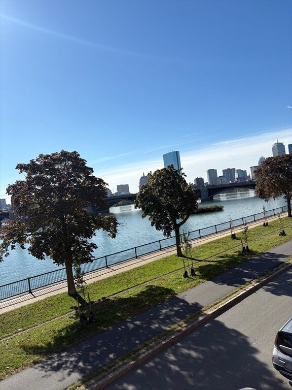 Building Photo - 83 Cambridge Pkwy