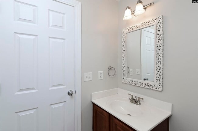 Building Photo - 203 Naples Ave