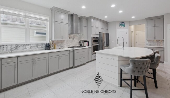 Building Photo - 75470 Sunberry Dr