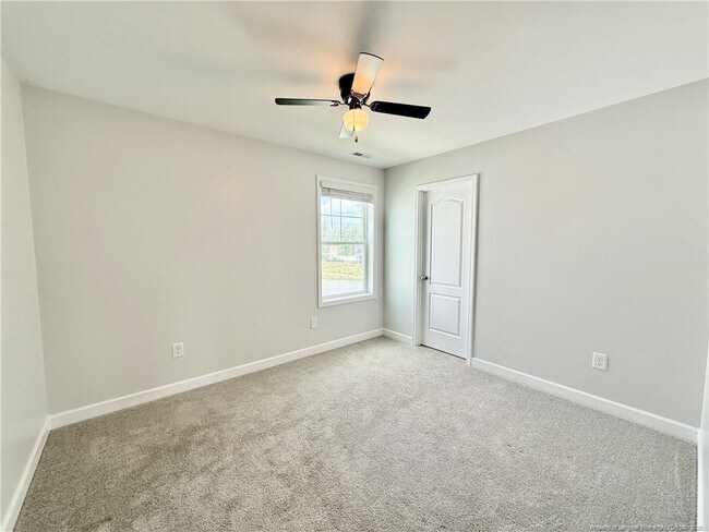 Building Photo - 39 Princelet Pt