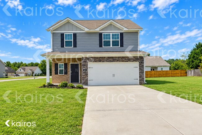 Building Photo - 101 Mayflower Cir