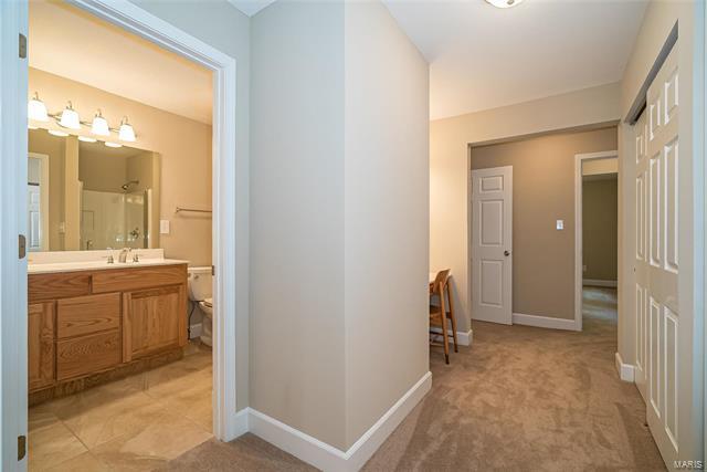 Building Photo - 817 Gray Friar Dr