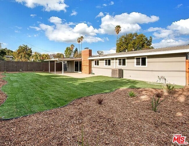 Building Photo - 8153 Tunney Ave