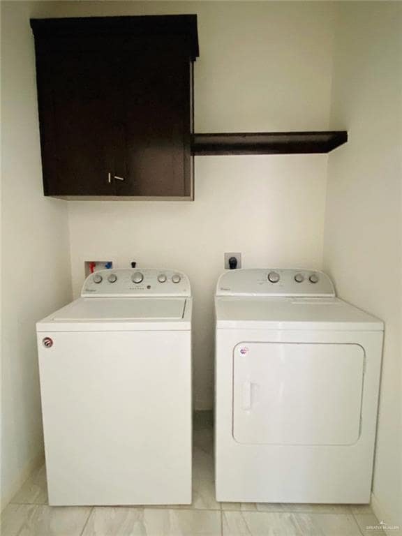 Building Photo - 12 West Dr