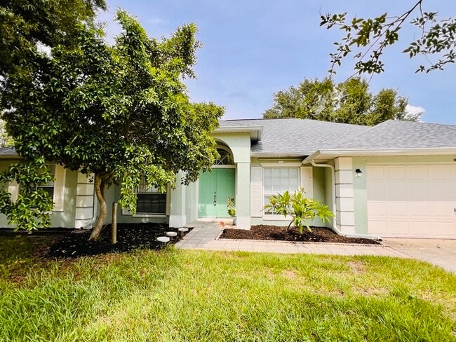 Building Photo - PRICE REDUCED FOR A QUICK MOVE IN!!  Beaut...