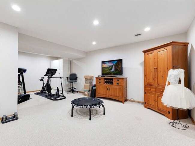 Building Photo - Spacious Like-New 2-Story with Office, Fireplace, Sunroom, Gourmet Kitchen & More!