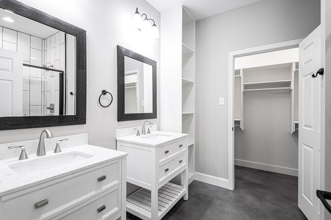 Building Photo - 1621 Wilson Rd