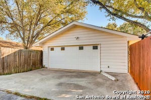 Building Photo - 7611 Tippit Trail