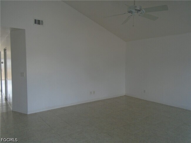 Building Photo - 1228 Trafalgar Pkwy