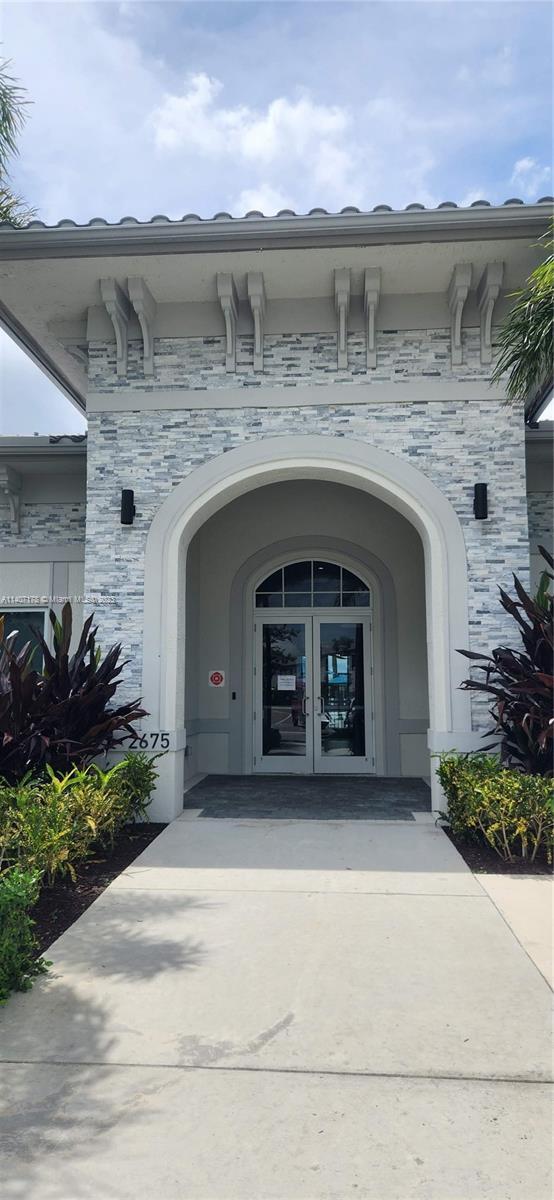 Building Photo - 2708 SE 15th Ct