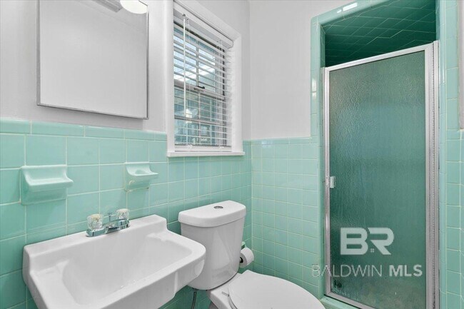 Building Photo - 101 Stover Dr