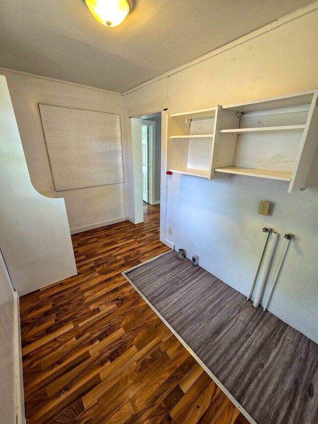 Building Photo - Charming 5 Bedroom Home in Aledo with Mode...
