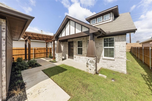 Building Photo - 625 Presidio St