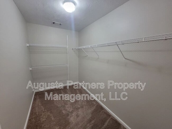 Building Photo - 117 Palmer Ct