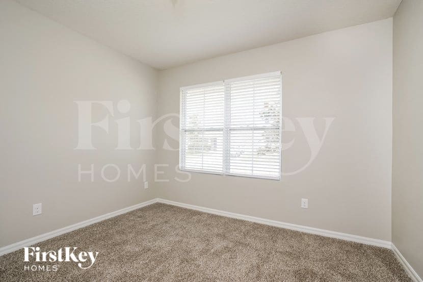 Building Photo - 16736 Citrus Pkwy