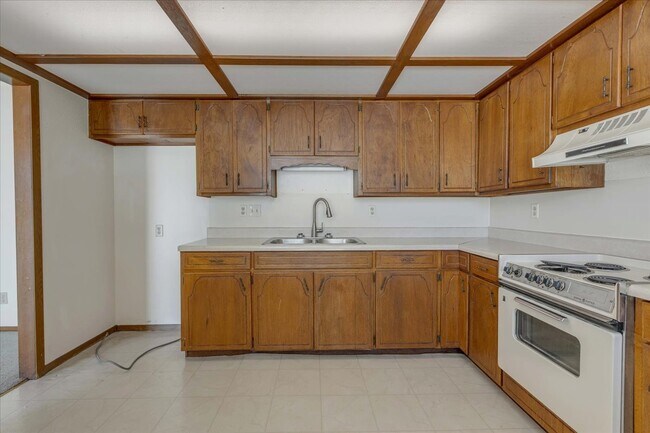 Building Photo - 8929 NE 52nd St