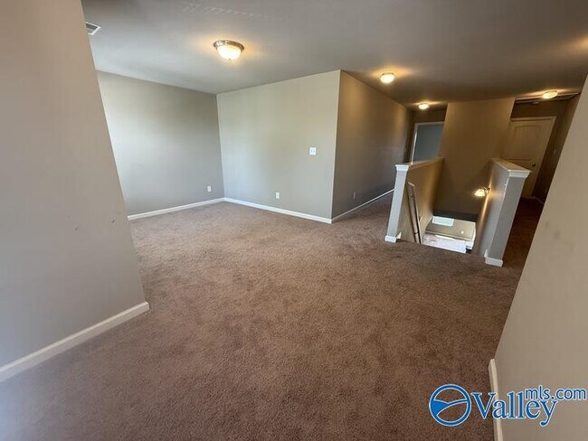 Building Photo - 114 Pitts Griffin Drive