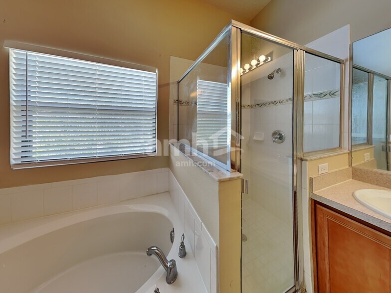 Building Photo - 1134 Serengeti Way