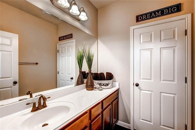 Building Photo - 21817 Agarito Ln