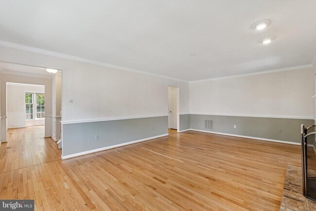 Building Photo - 2708 Shawn Leigh Dr