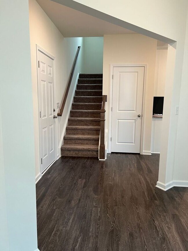 Building Photo - Coming Soon - Gorgeous Home with 3 bedroom...