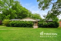Building Photo - 7511 Monroe Rd