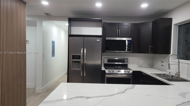 Primary Photo - 2310 NW 103rd St