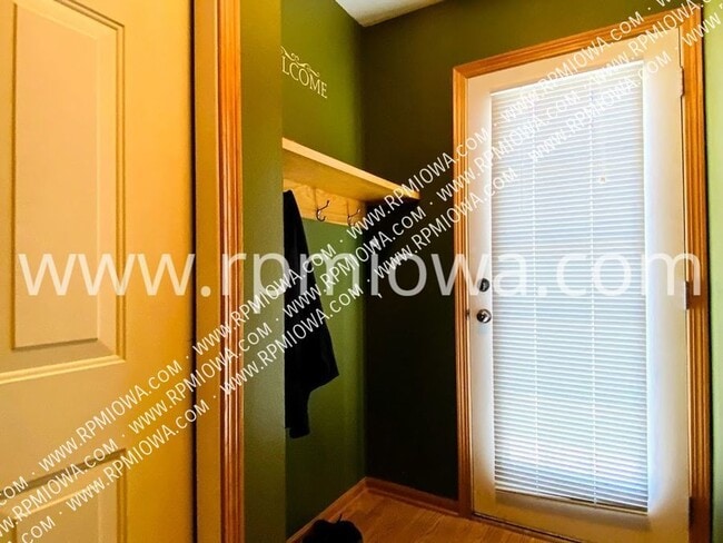 Building Photo - 8302 Westown Pkwy