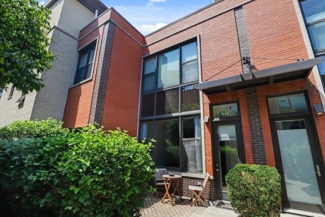 Building Photo - 940 N Crosby St