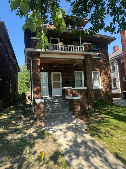 Building Photo - 11346 Belleterre St