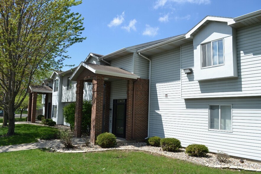 Western Hills Apartments 235 Sinclair Ave Ames IA 50014 Apartment