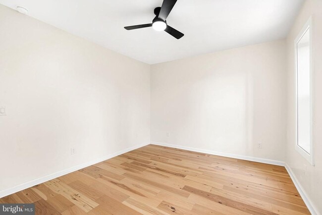 Building Photo - 29 N 54th St