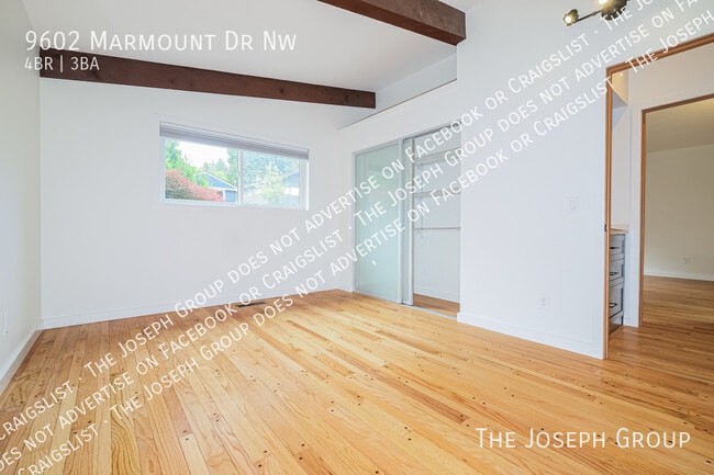 Building Photo - 9602 Marmount Dr NW