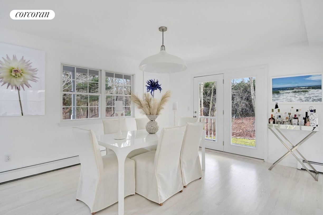 Building Photo - 167 Tuckahoe Ln