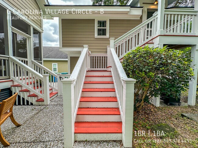 Building Photo - 6 Carolina Village Cir