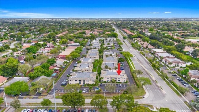 Building Photo - 12069 Royal Palm Blvd