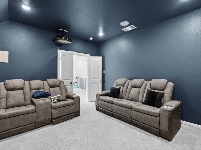 Building Photo - Spacious Home with Soaring Ceilings, Dual ...