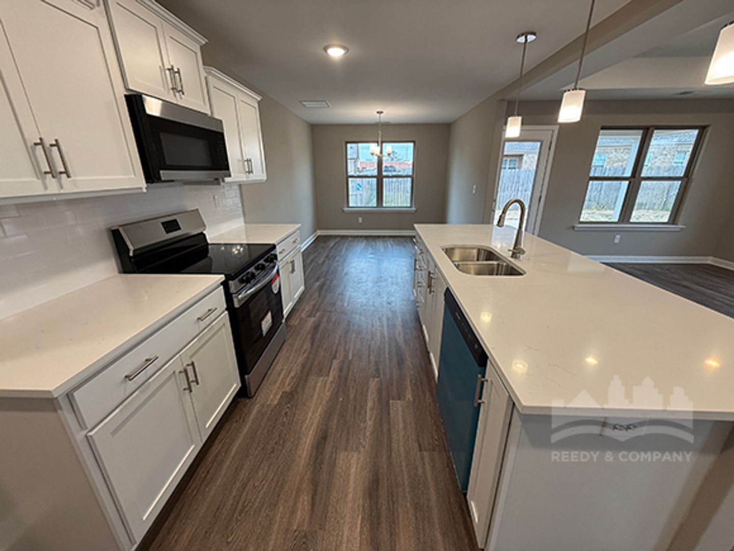 Building Photo - 581 Tucker View Dr